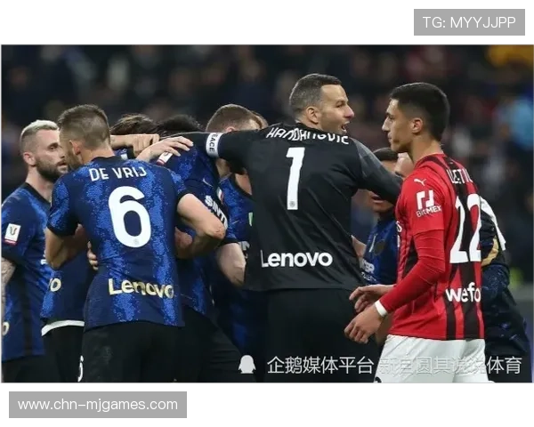 国米对莱切通讯：埃斯波西托替补绝杀拥抱队友